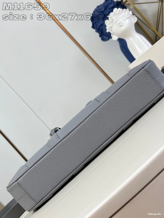 LOUIS Porte VUITTON Documents Voyage-36.5*27.5*6CM 0208